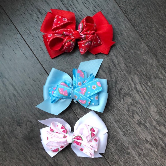 Bundle of six super cute girl’s hair bows - Picture 2 of 5